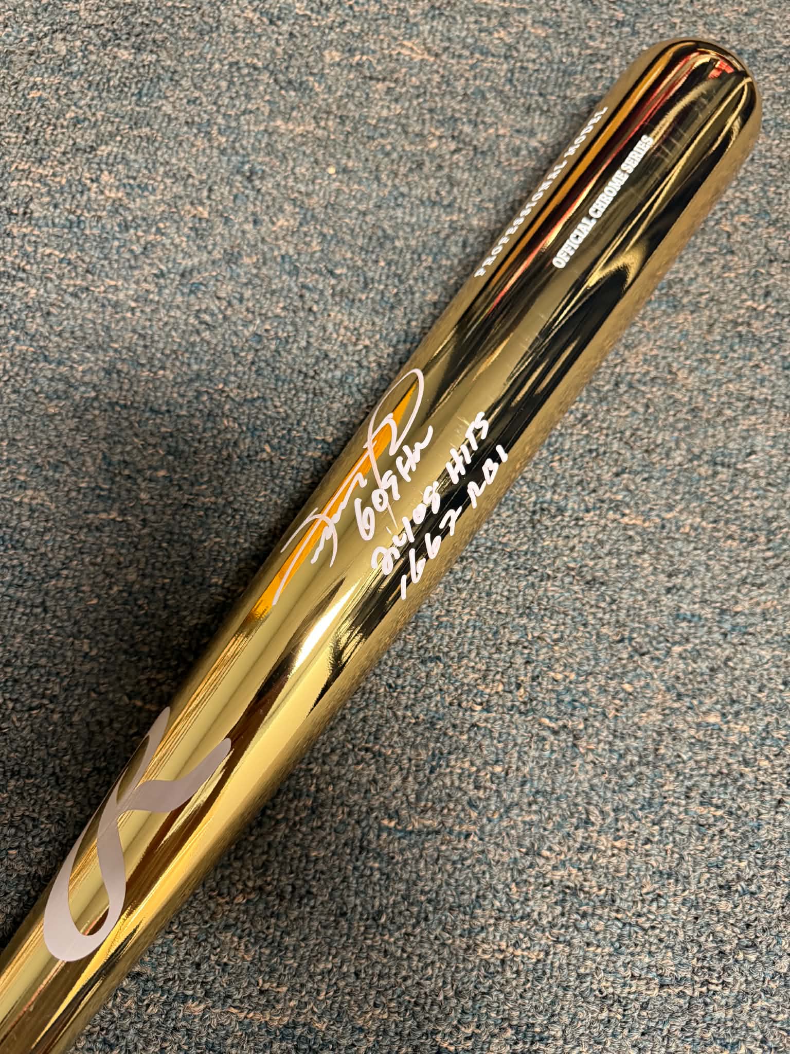 Sammy Sosa Chrome Gold Bat Signed/Autographed Stat Inscriptions JSA WITNESS