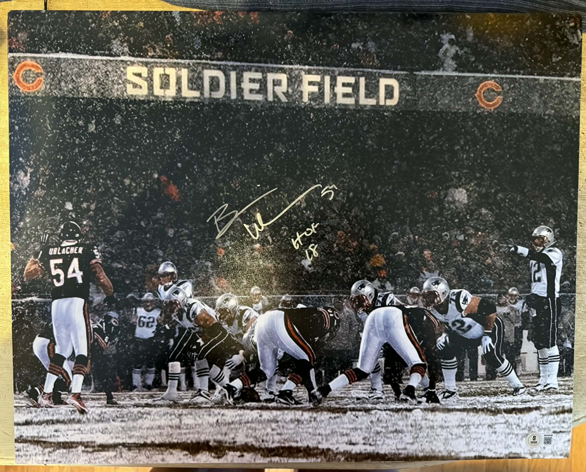 Brian Urlacher Signed HOF 18 Inscription Pose 3 Football 16x20 Photo (Beckett)