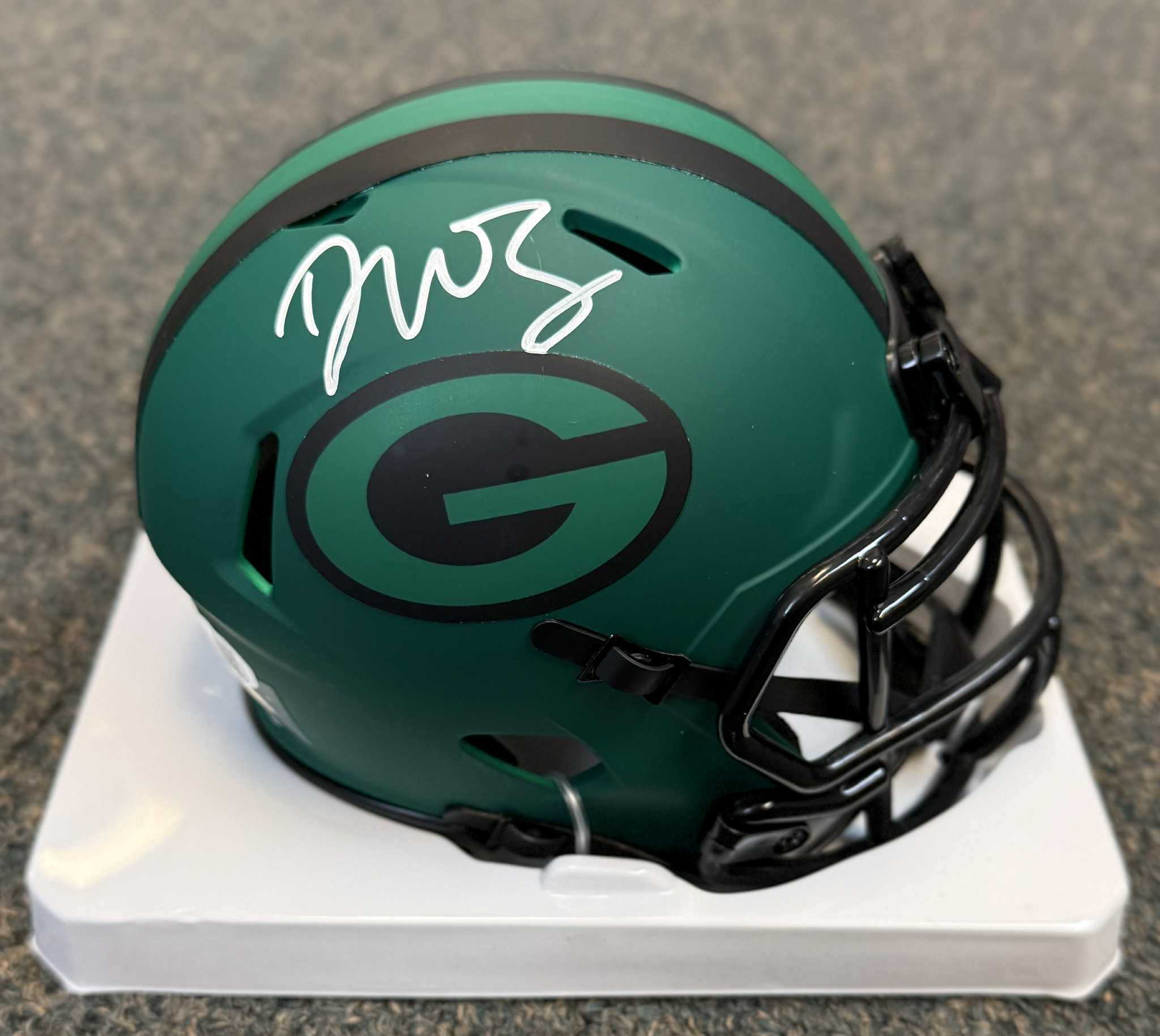 DONTAYVION WICKS SIGNED GREEN BAY PACKERS RAVE MINI HELMET JSA