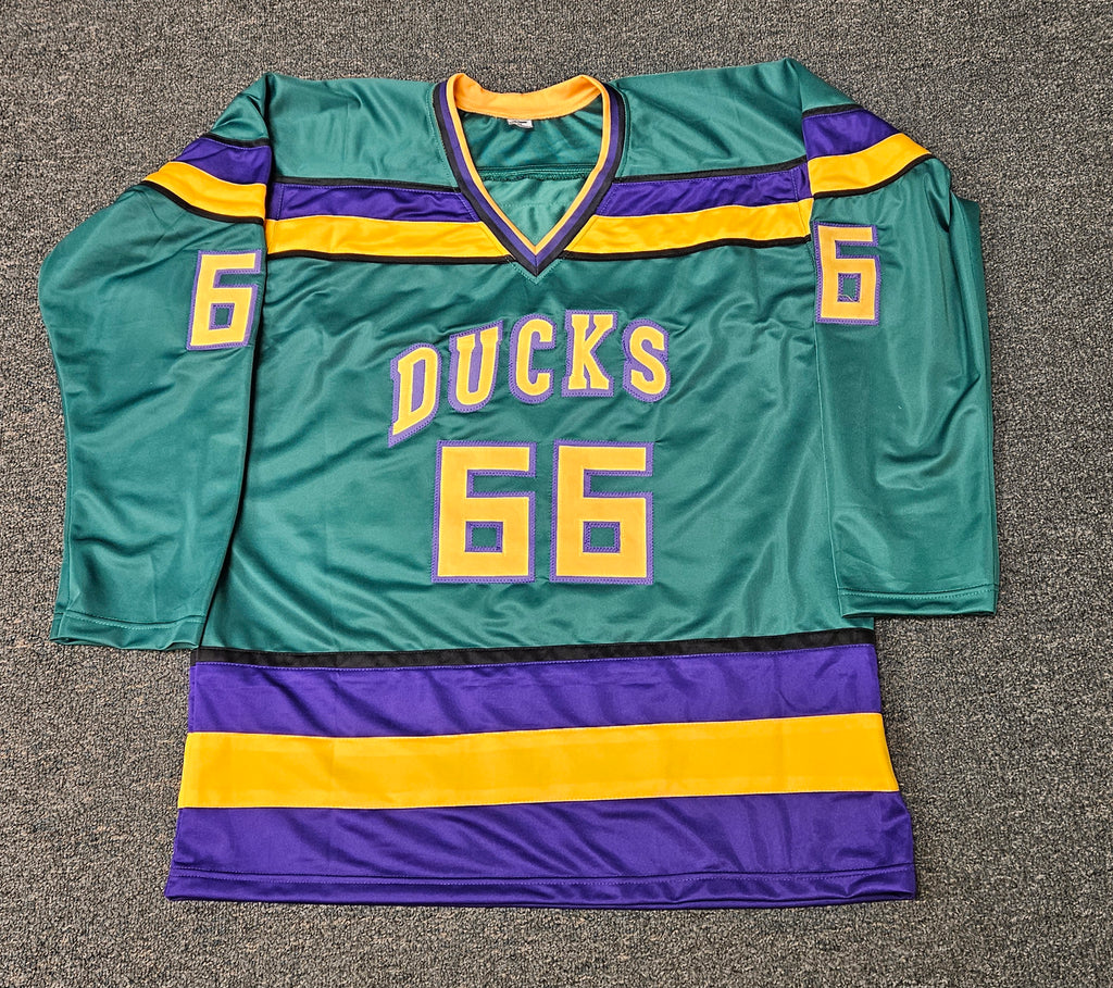 Autographed/Signed Emilio Estevez Gordon Bomba Hockey Jersey JSA INSCRIBED