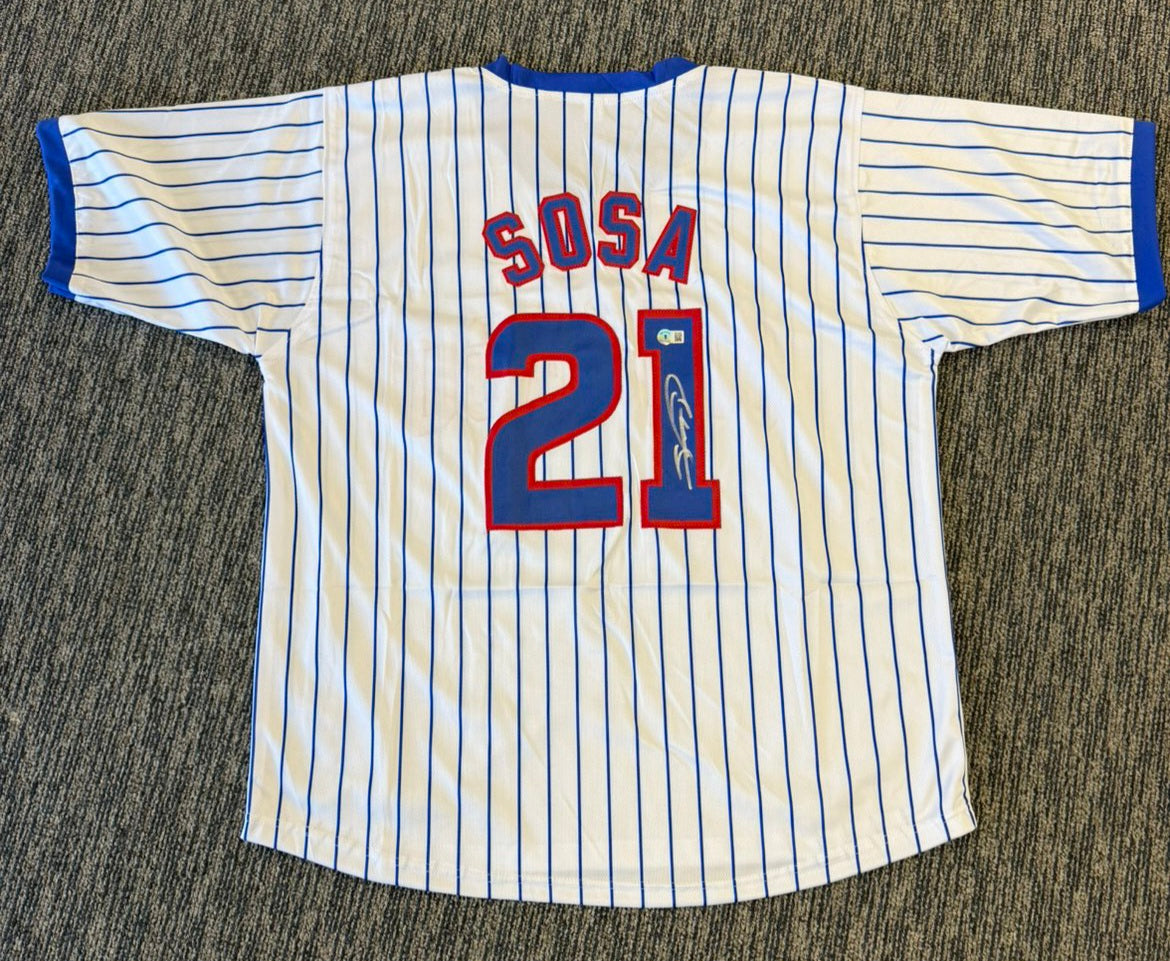 SAMMY SOSA SIGNED AUTO CHICAGO PINSTRIPE CUSTOM JERSEY BECKETT BAS AUTOGRAPHED