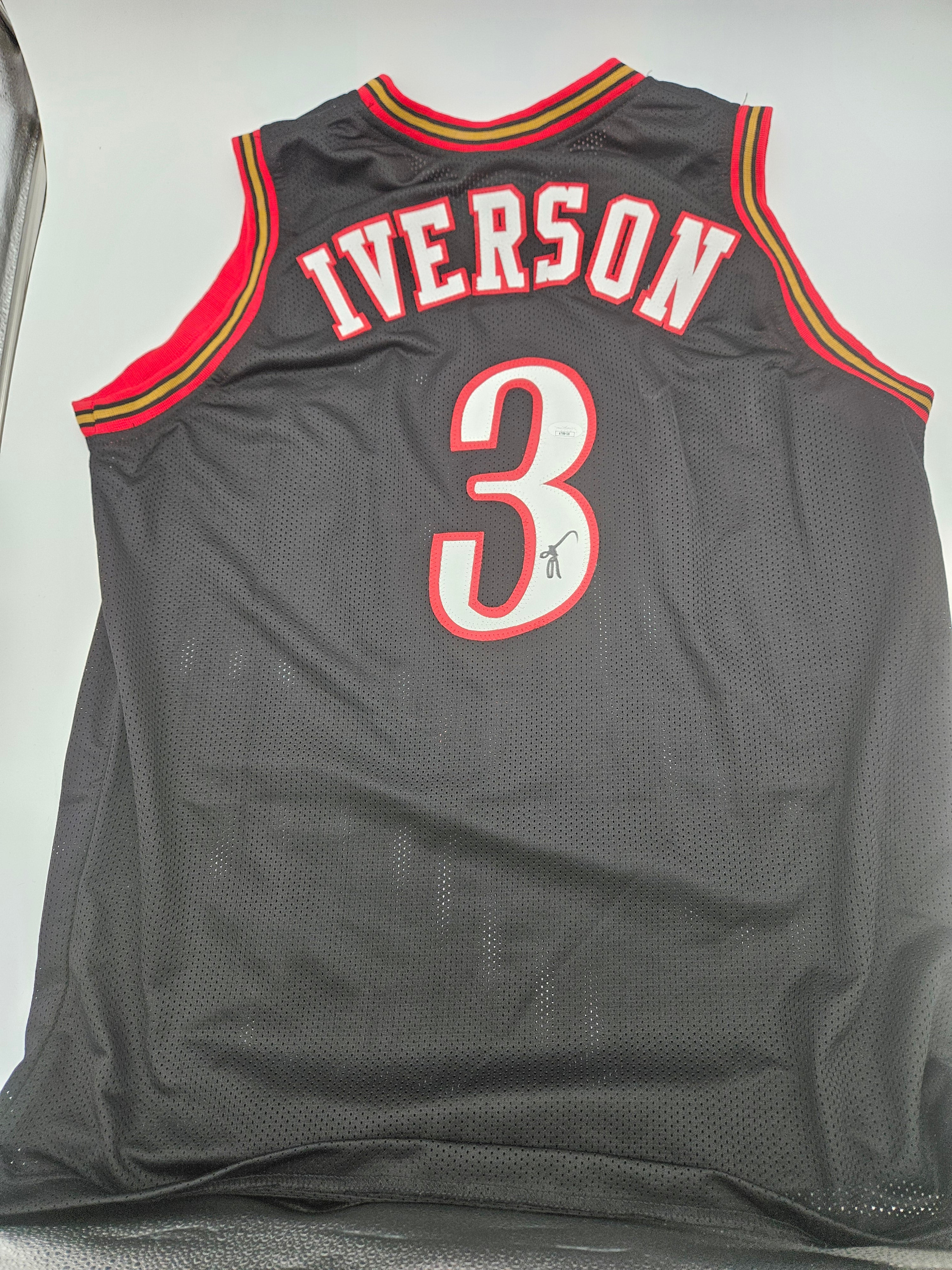 Allen Iverson signed Jersey JSA COA Philadelphia 76ers Autographed