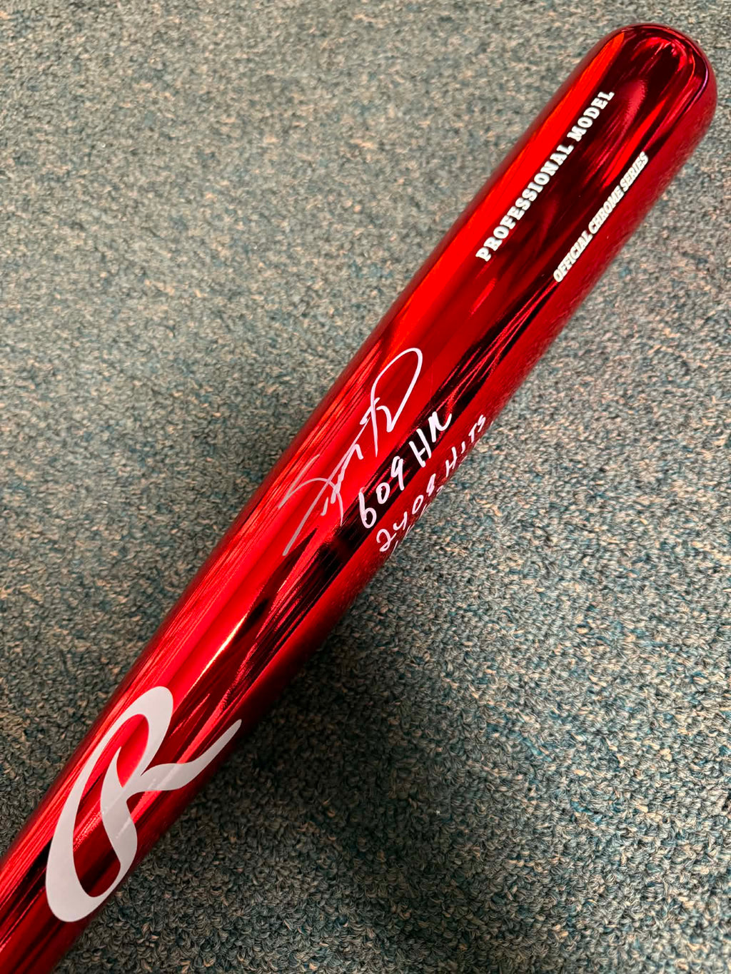 Sammy Sosa Chrome Red Bat Signed/Autographed Stat Inscriptions JSA WITNESS