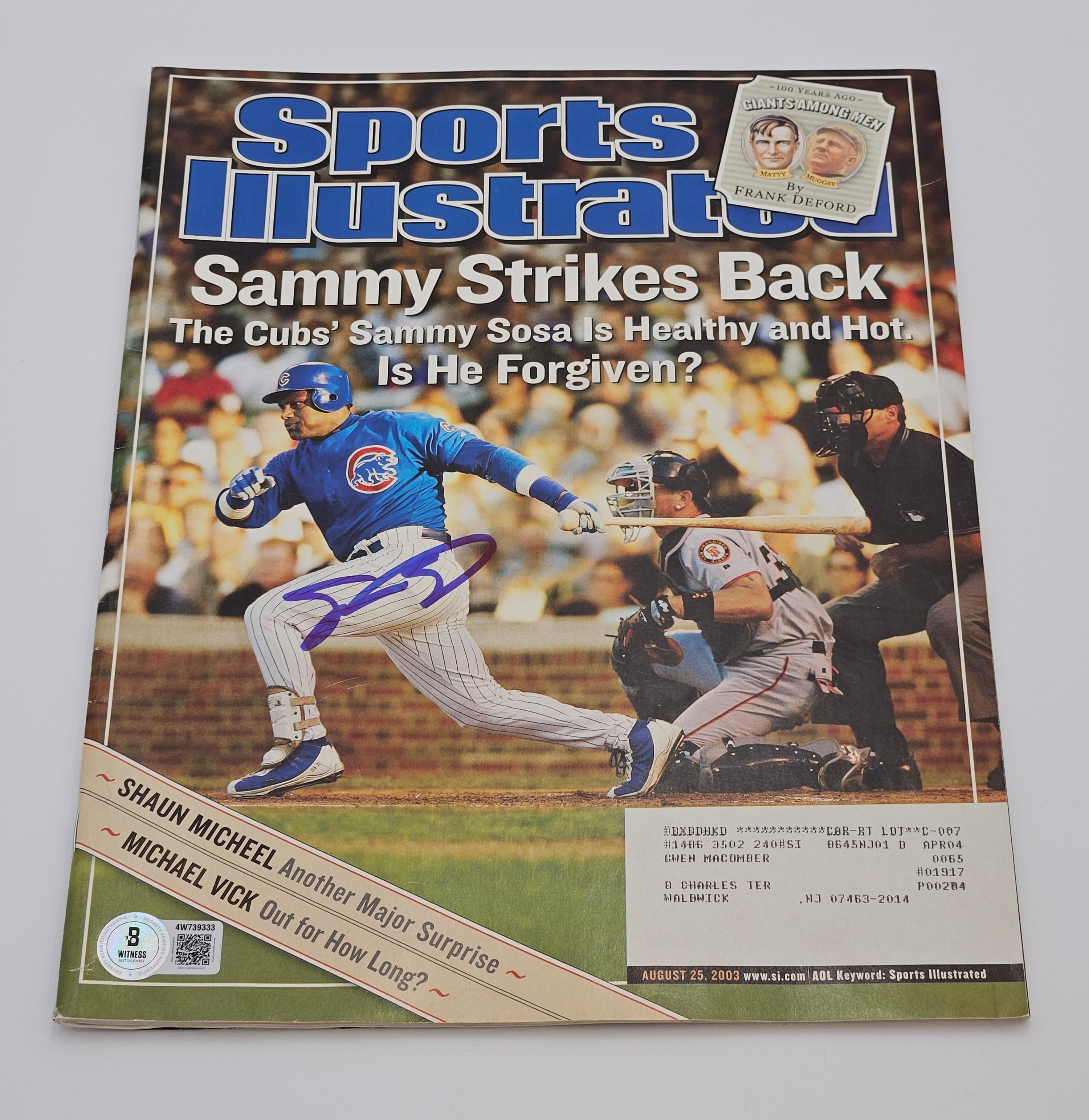 Sammy Sosa Signed Sports Illustrated Magazine Beckett BAS Witnessed Strikes Back