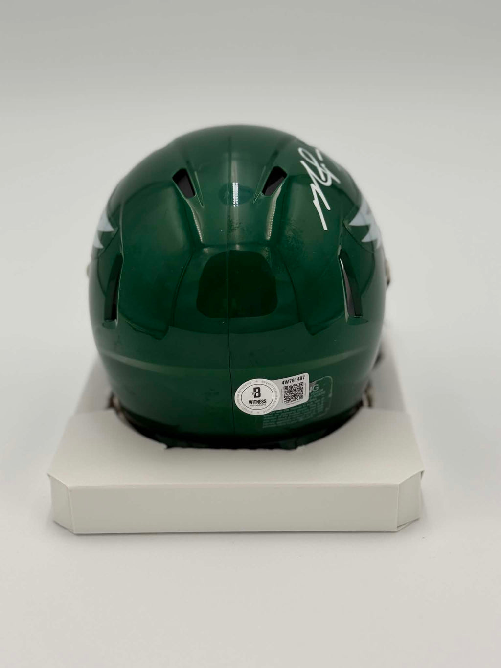 Philadelphia Eagles Michael Vick Autographed Throwbac Mini Helmet BECKETT