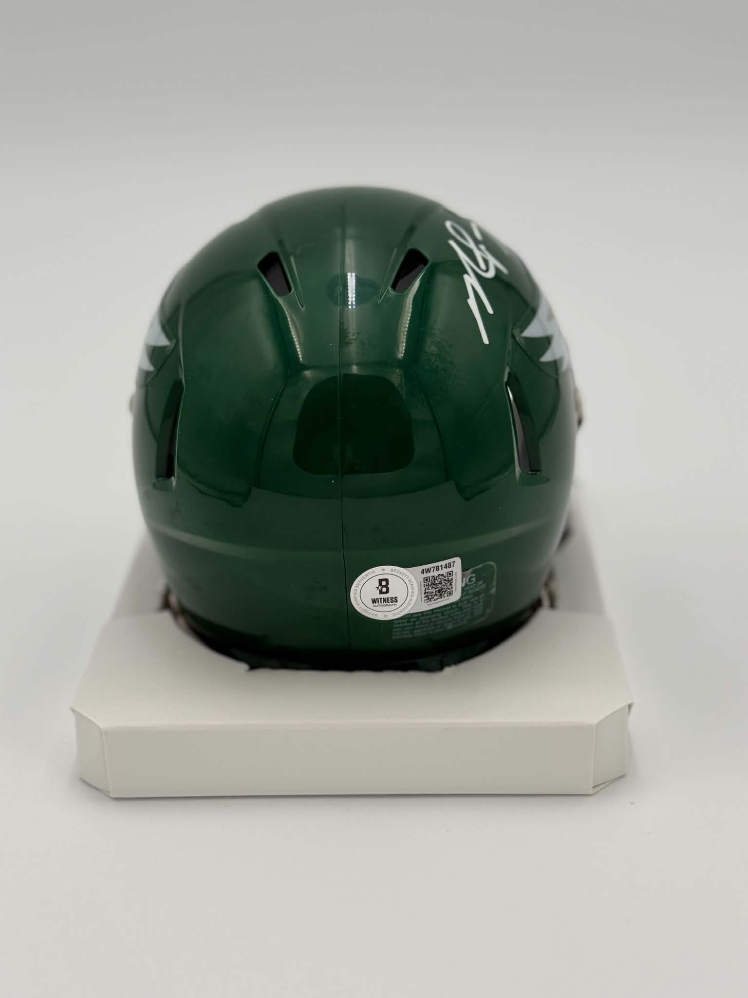 Philadelphia Eagles Michael Vick Autographed Throwbac Mini Helmet BECKETT