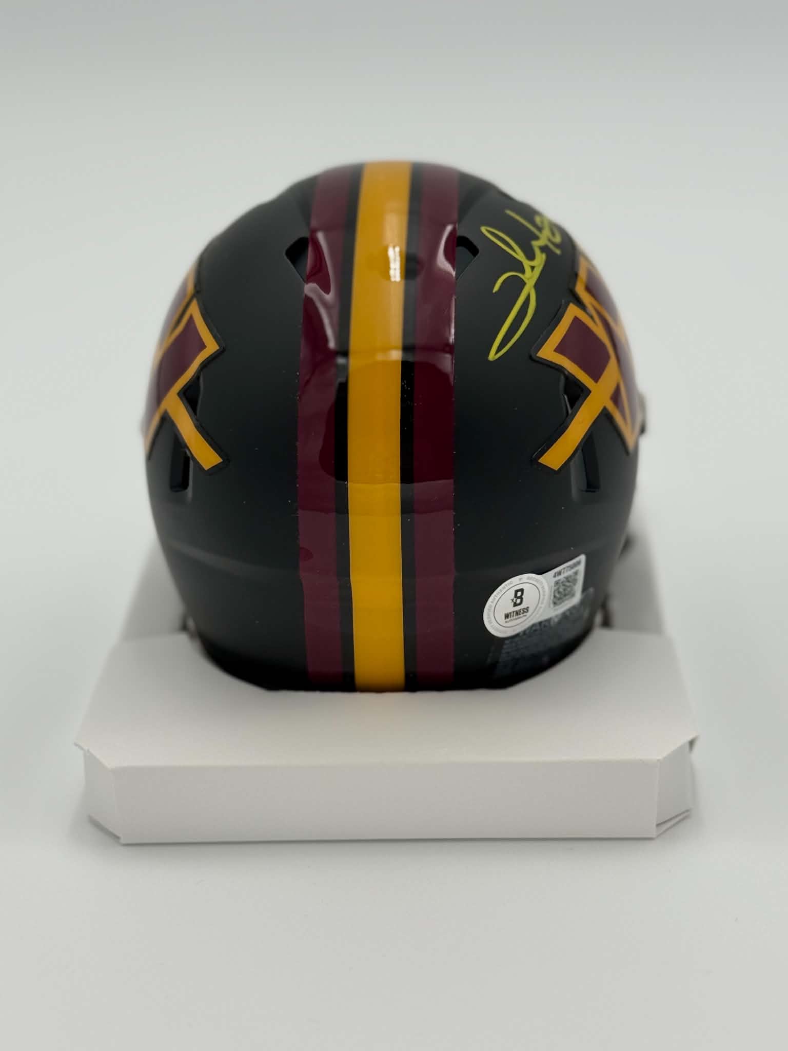 Clinton Portis Signed Washington 2026 Alt Mini Helmet Beckett Witness BAS COA