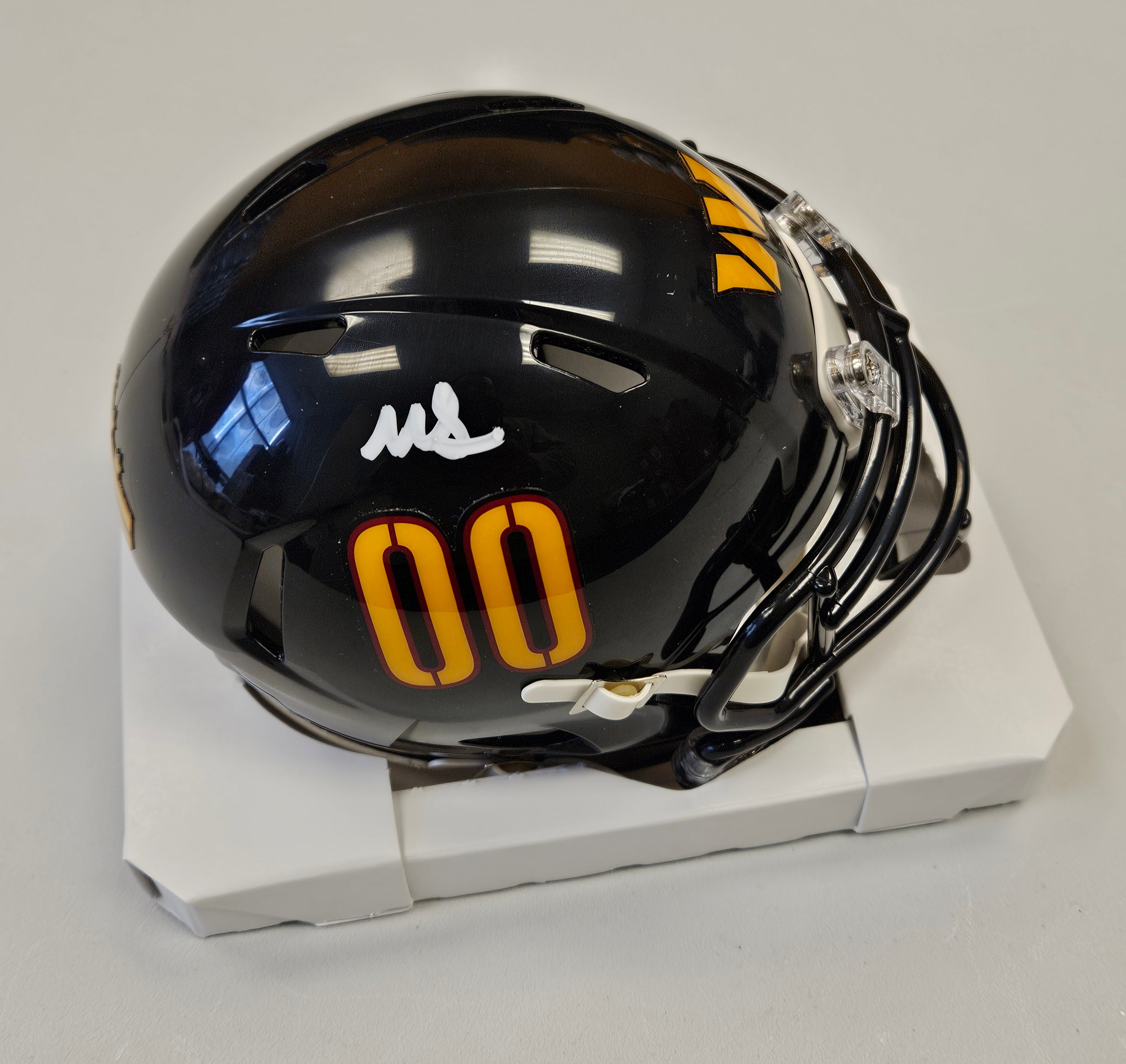 Mike Sainristil Auto Signed Commanders Alt Black Mini Helmet Beckett Witness
