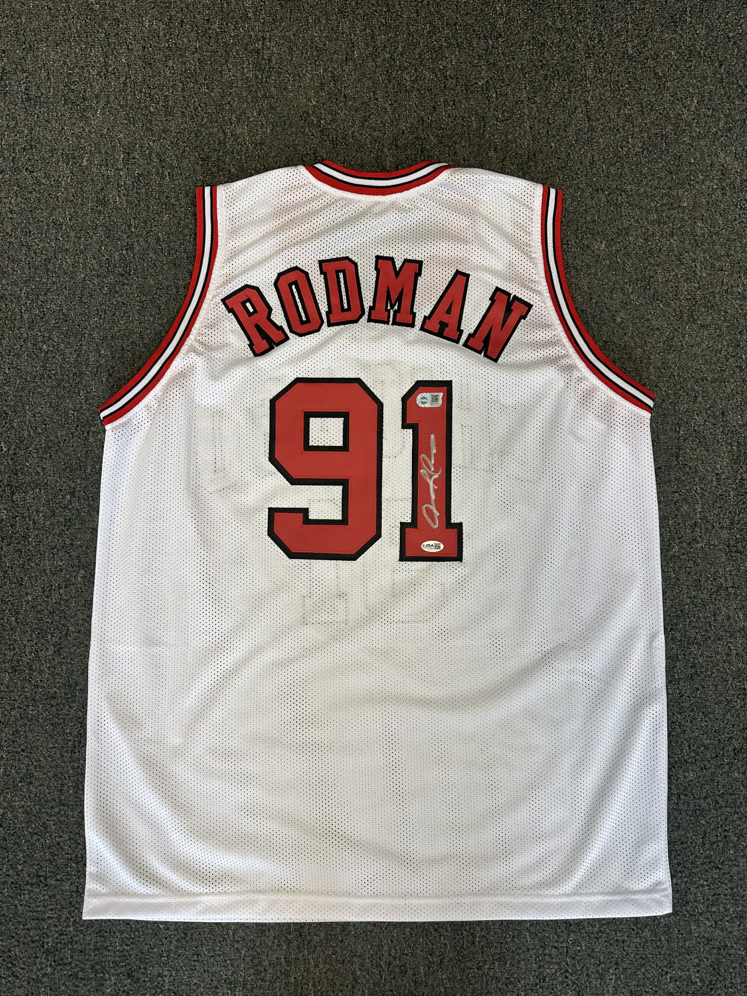 Chicago Bulls Dennis Rodman Autographed Signed White Jersey JSA