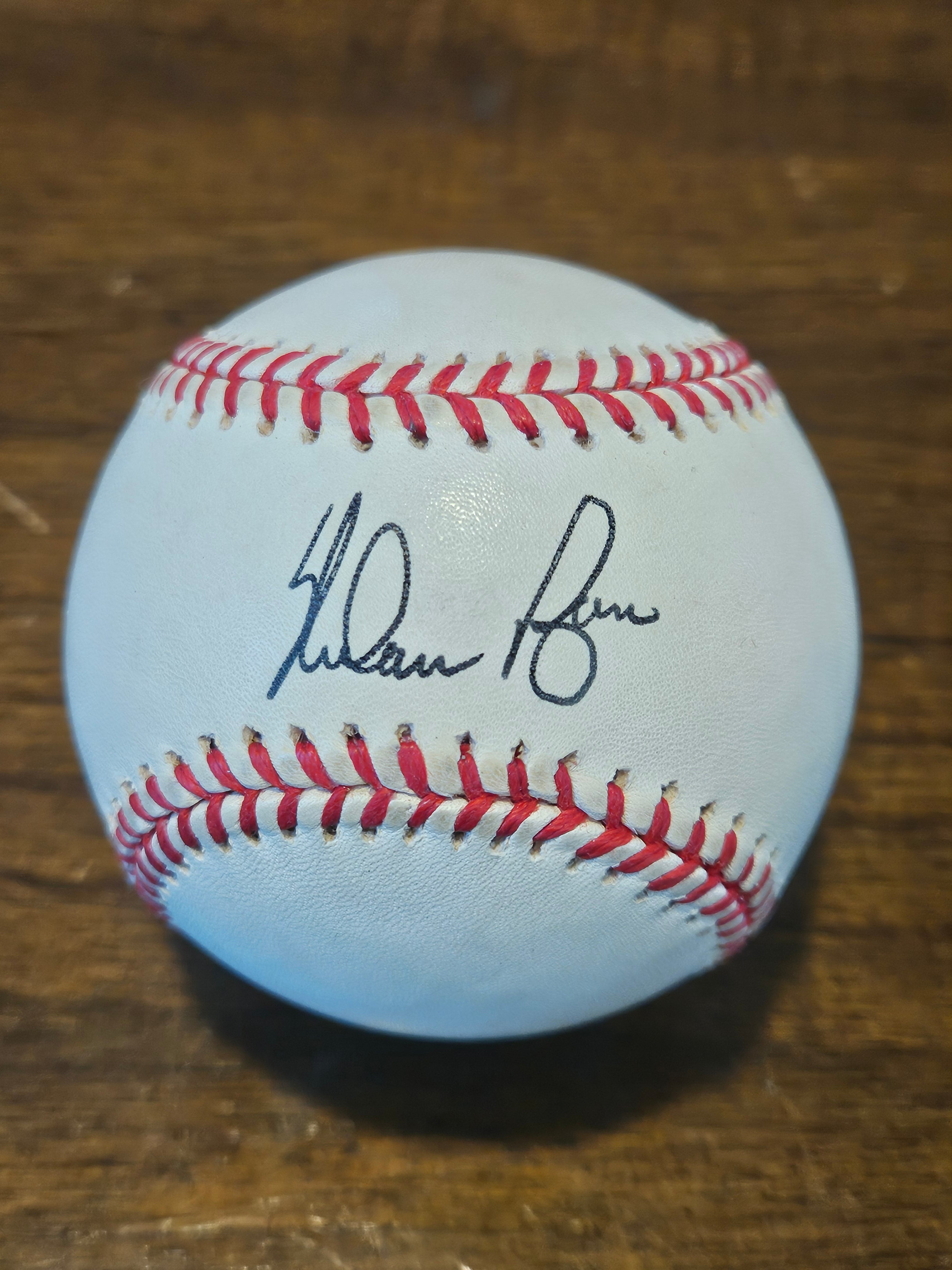 NOLAN RYAN SIGNED RAWLINGS OML BASEBALL (SELIG) BAS BECKETT COA
