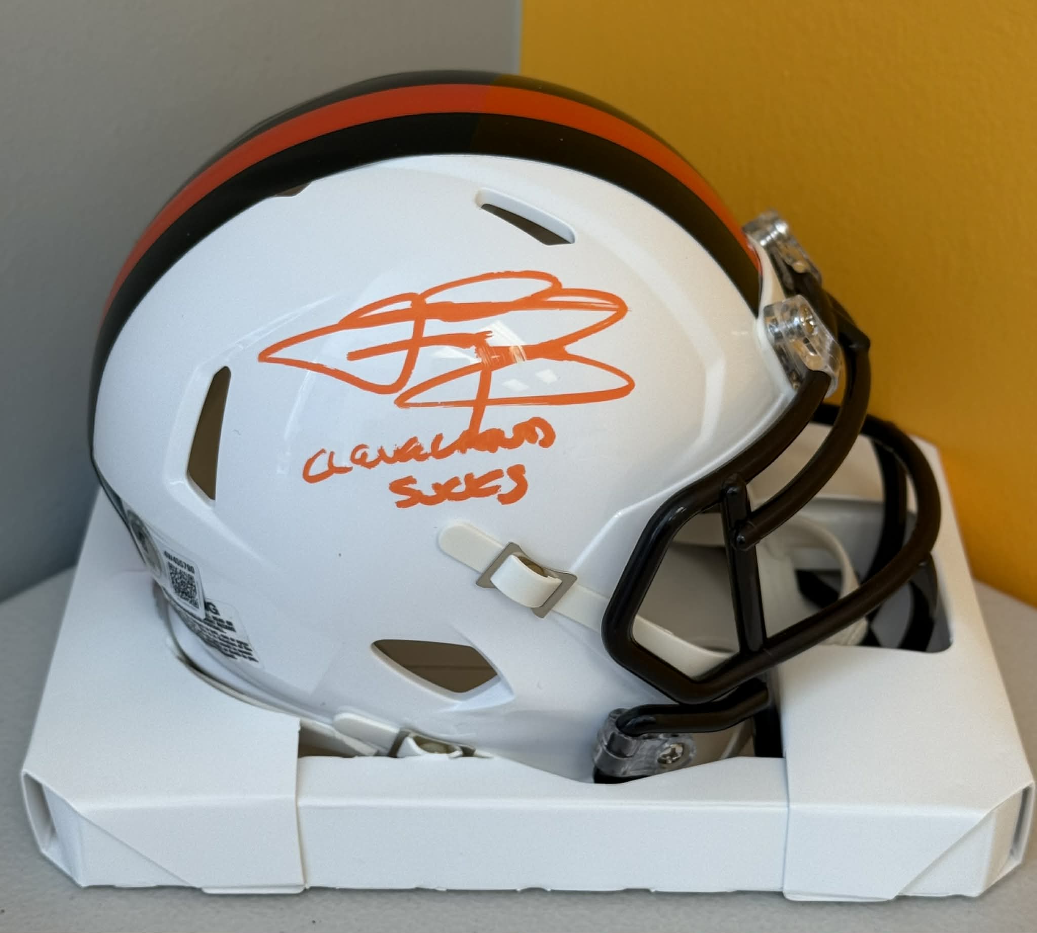Johnny Manziel Signed Browns White Alt Mini Helmet w/ Cleveland Sucks Beckett W BAS COA