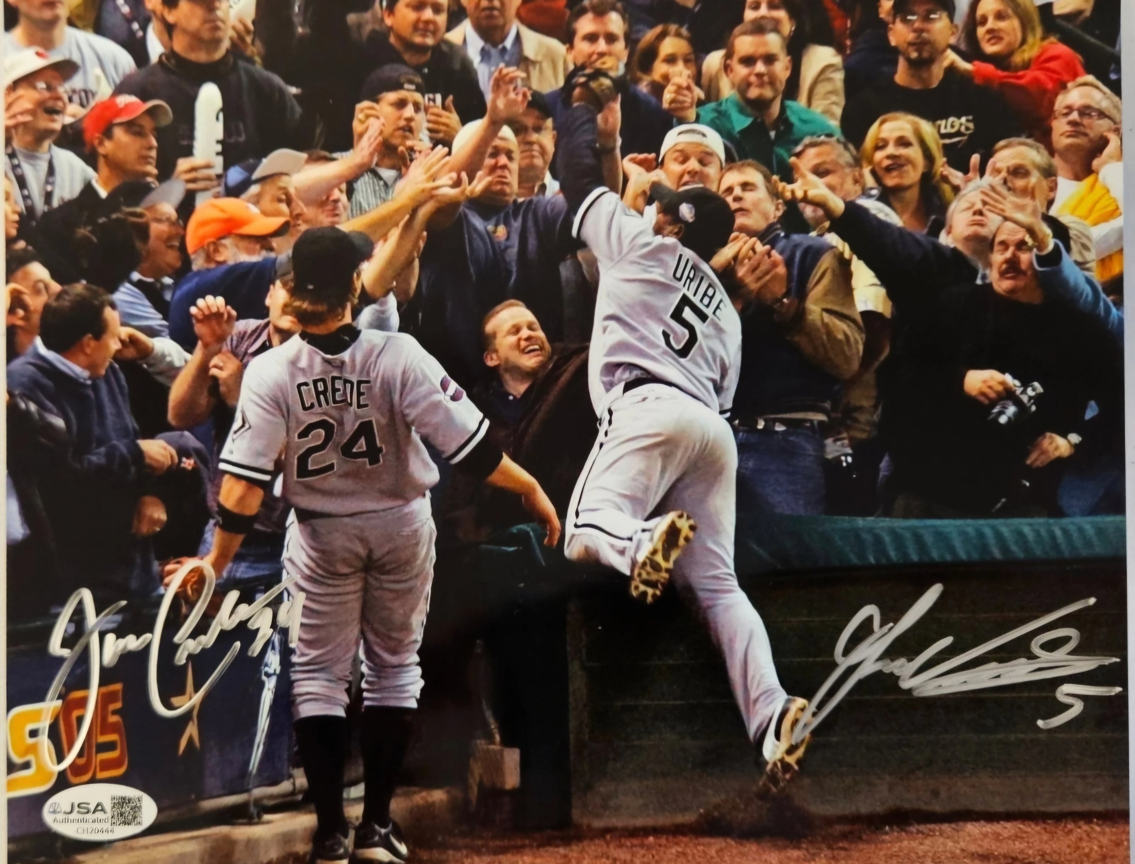 Juan Uribe & Joe Crede Autographed 8x10 Photo White Sox 05 WS JSA