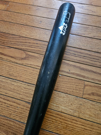 Kevin Millar Game Used Bat M279 Baltimore Orioles M9 125 black Louisville Slugger