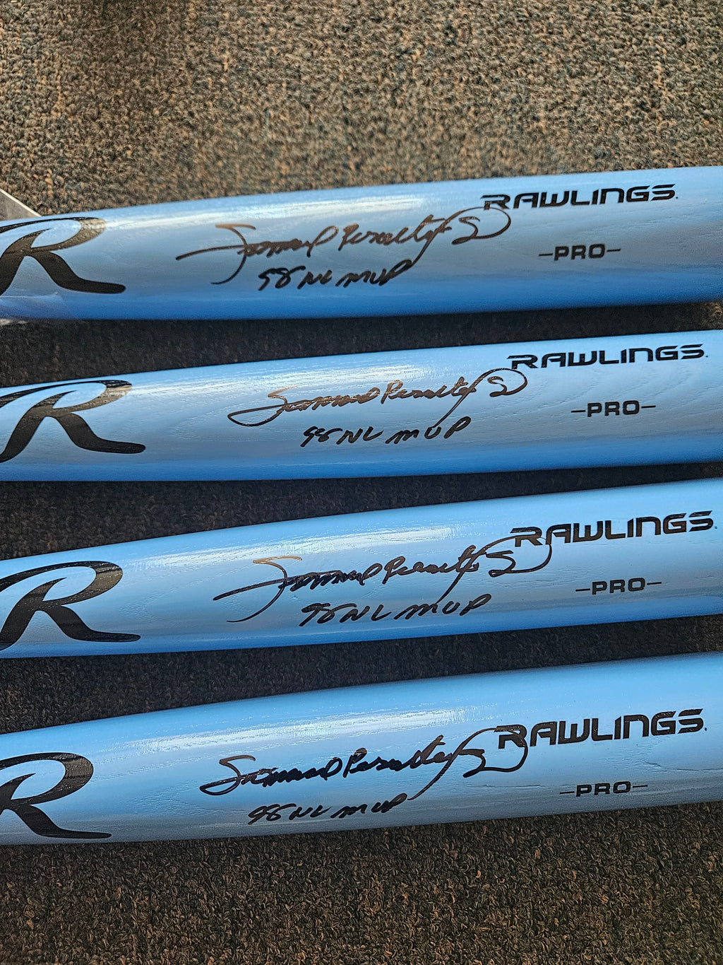 Sammy Sosa Full Name Rawlings Blue (1) Bat "89 NL MVP" JSA WITNESS
