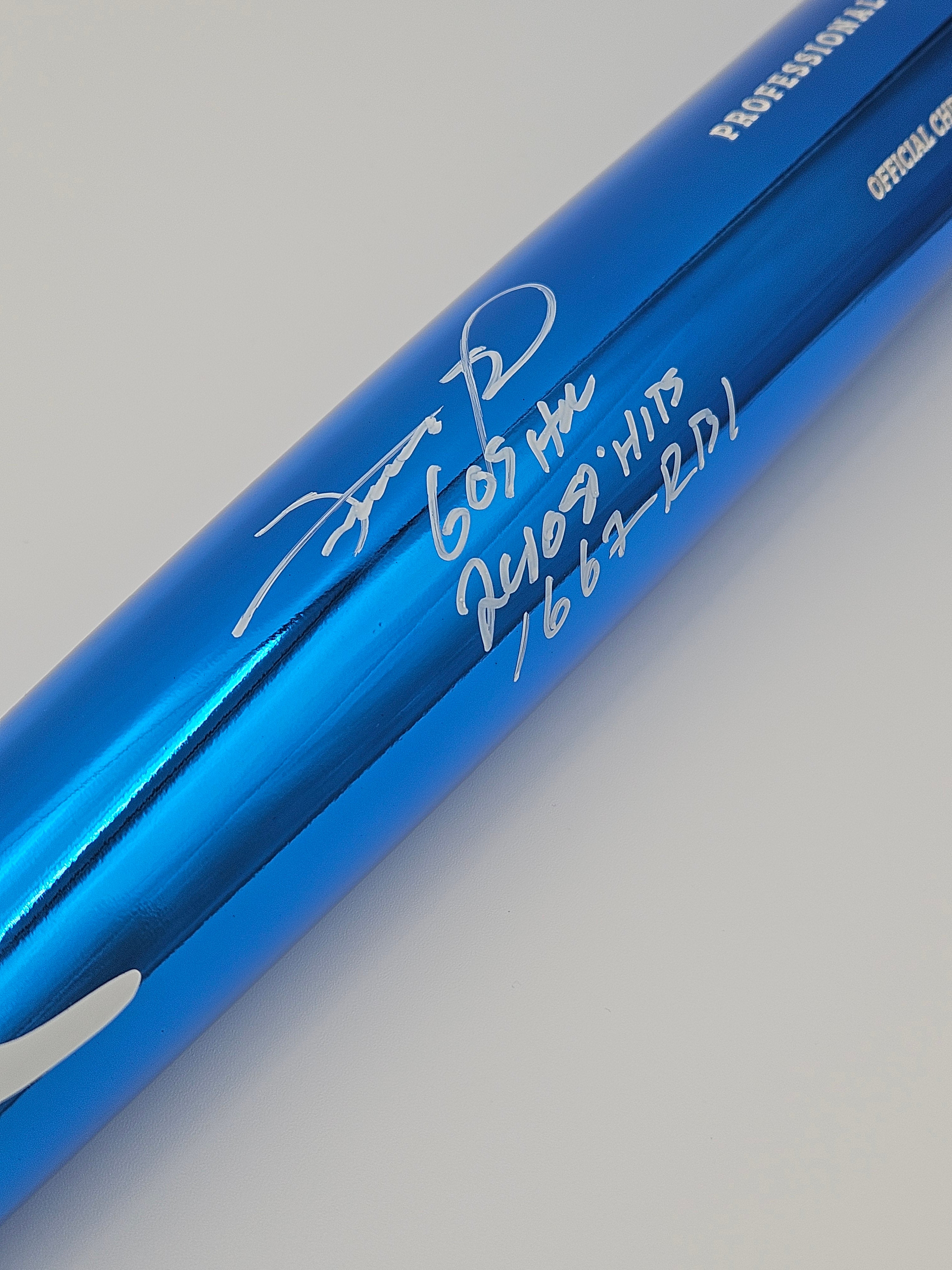 Sammy Sosa Chrome Royal Bat Signed/Autographed Stat Inscriptions JSA WITNESS